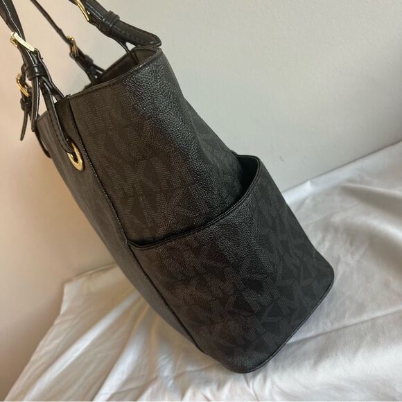 MICHAEL KORS Signature Black Jet Set Pocket Shoulder Bag Tote - Picture 4 of 11